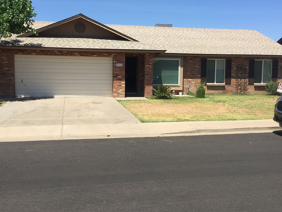 1st image of 2312 E Carmel Ave