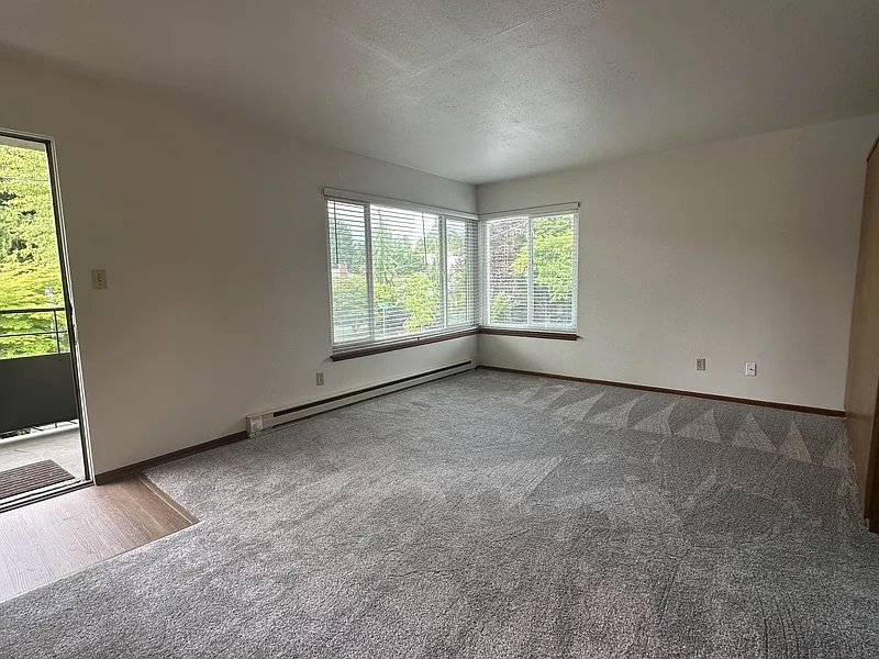 1 bed, 1.0 bath, 500 sqft, $1,295 — Photo 3