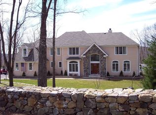 47 Indian Wells Rd, Brewster, NY 10509