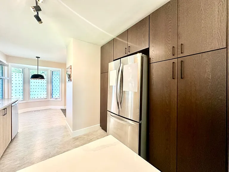 1120 Gablefield Point — Photo 5