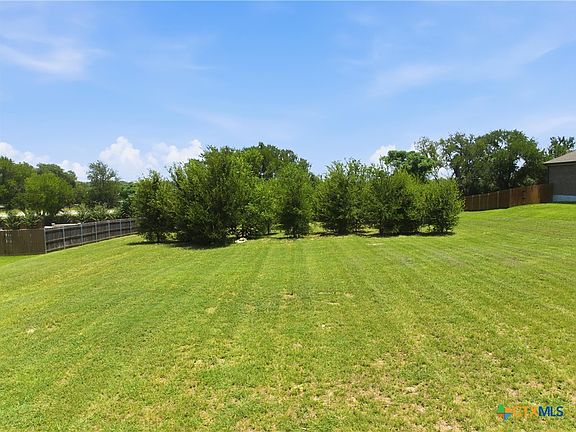 4th image of 578 Creekside Dr