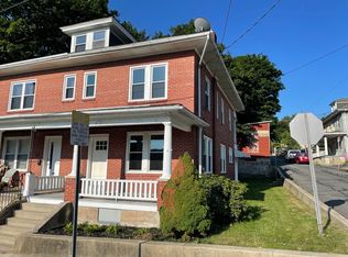 14 Chestnut St, Mohnton, PA 19540