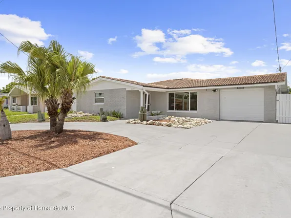 12629 2nd Isle S, Hudson, FL 34667