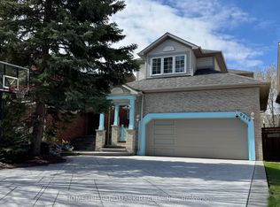 5812 Dalebrook Cres, Mississauga, ON L5M 5R7