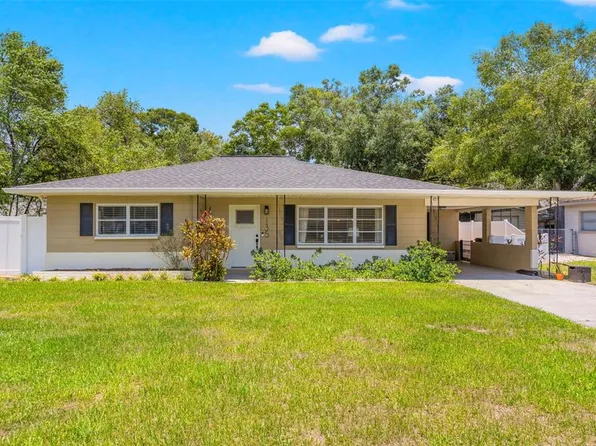 135 Connie Ave, Tampa, FL 33613