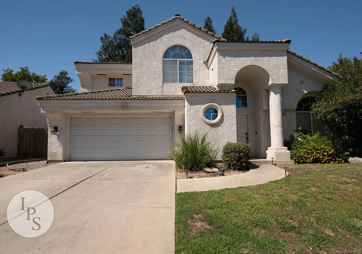 Northwest Fresno Home, Cusd - 4br/2.5ba, Gated Community - Lots Of Amenities — Photo 1