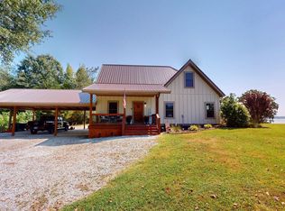 214 Lakeside Estates Rd, Springville, TN 38256