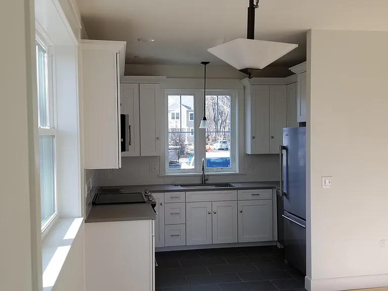 95 Barrett St #33 — Photo 3