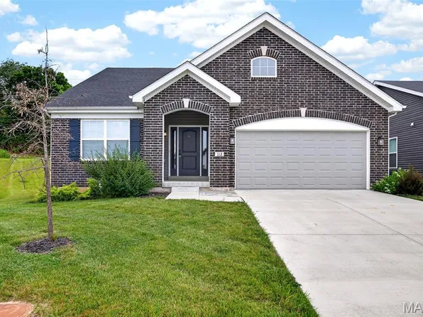 112 Creek Haven Ct, Lake Saint Louis, MO 63367