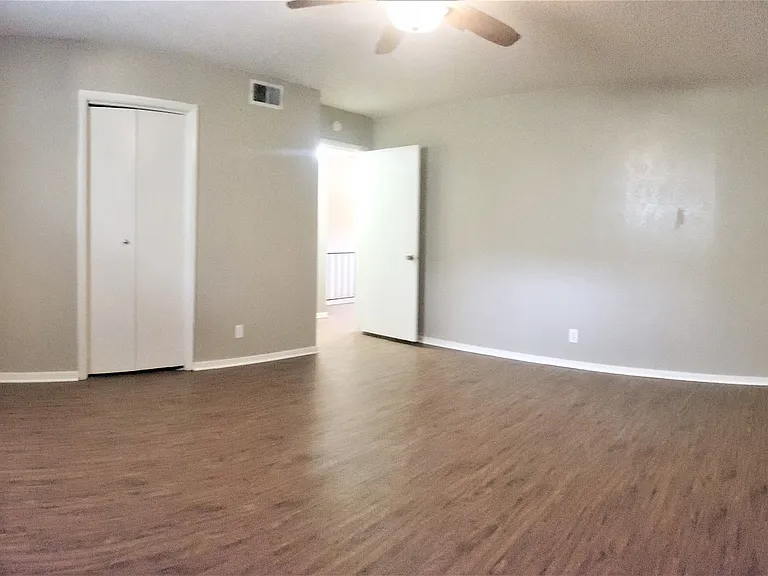 7604 Bridges Ave #B — Photo 14