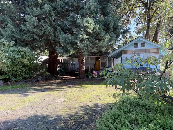 4017 E 16th Ave, Eugene, OR 97403