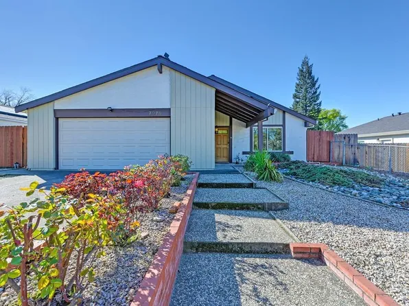 7079 Woodmore Oaks Dr, Citrus Heights, CA 95610