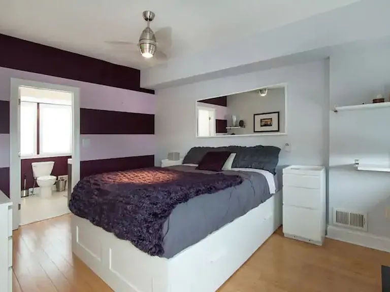 Second bedroom with en suite bath