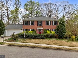 7896 Godolphin Dr, Springfield, VA 22153