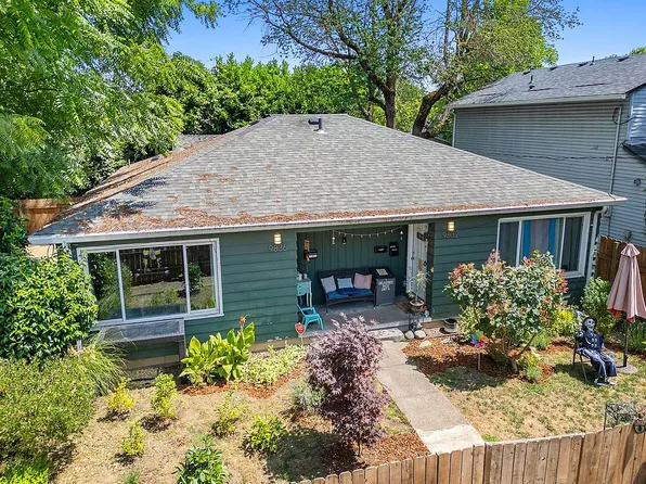 9832-9836 N Clarendon Ave, Portland, OR 97203