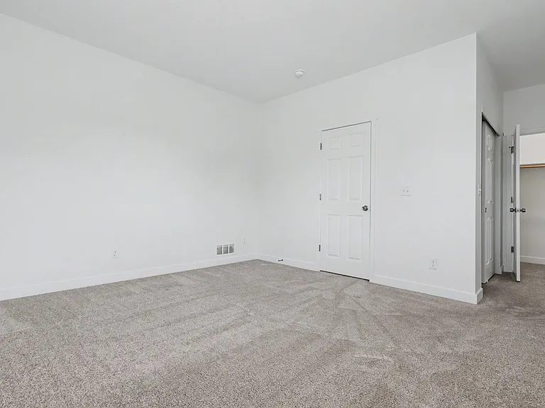 4166 Orchid St — Photo 9