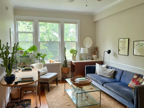3022 Porter St NW #201, Washington, DC 20008