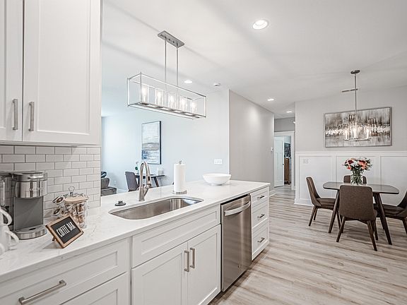 3rd image of 4804 Old Tyme Ct #4804