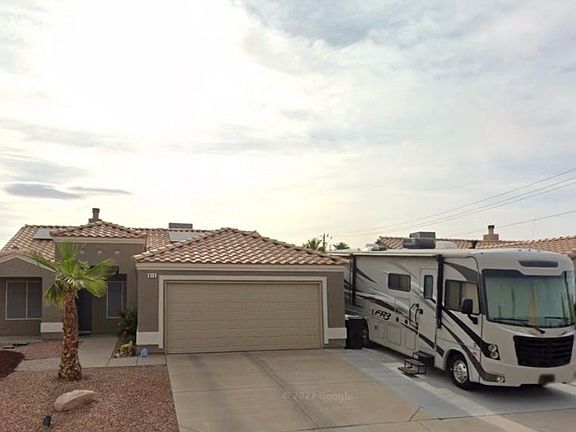 4th image of 815 Mesa Pine Ct
