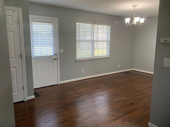 4th image of 156 Camryn Cir