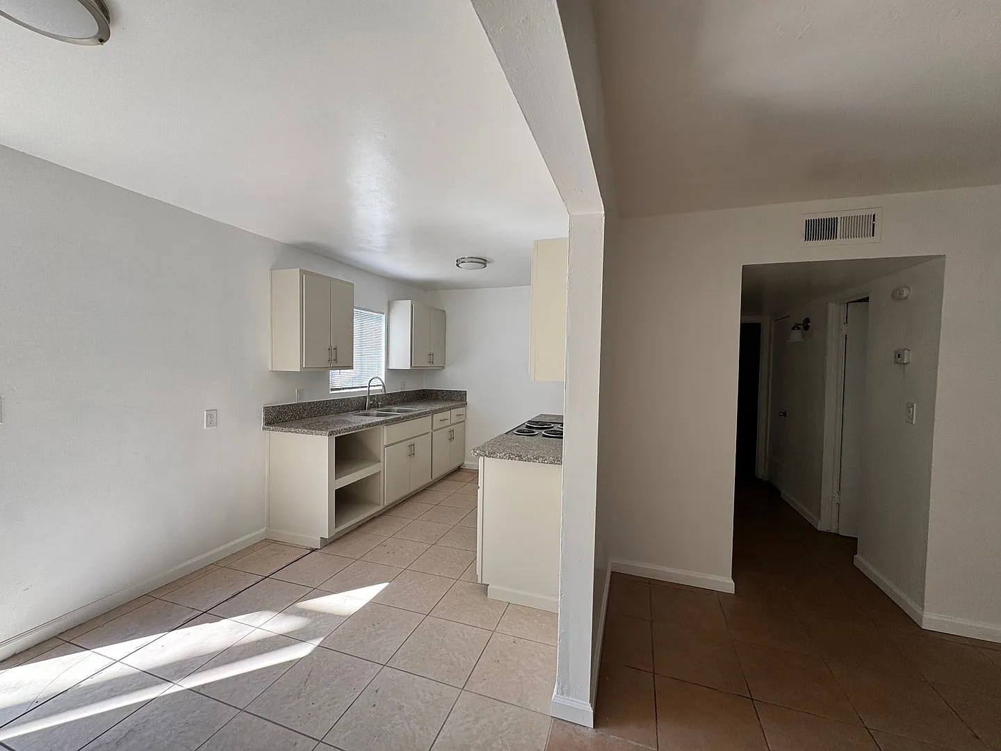 Panorama Hills - 2601 — Photo 2