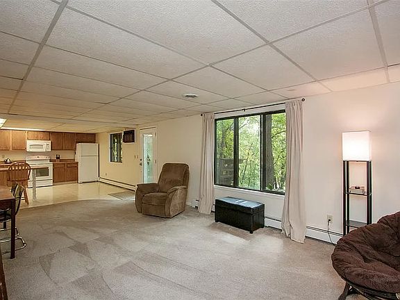 5th image of 1410 Westview Dr #A