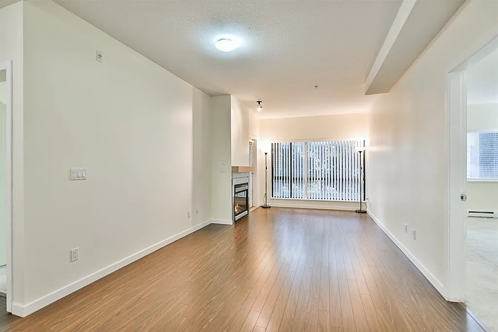 10866 City Pkwy #120 photo 1