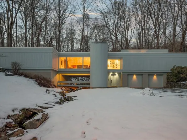 6 Hissarlik Way, Bedford, NY 10506