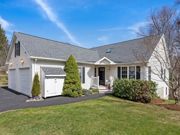 81 William Onthank Ln Unit 81, Southborough, MA 01772