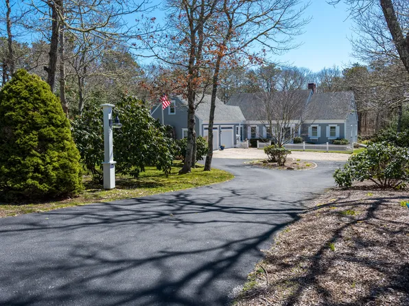 5 Walden Way, Harwich, MA 02645