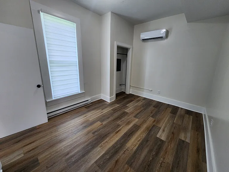 521 Forest Ave #521 — Photo 21