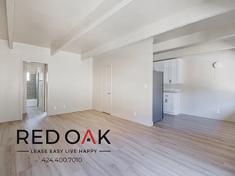 7521 Crenshaw Blvd #7525-4 — Photo 5