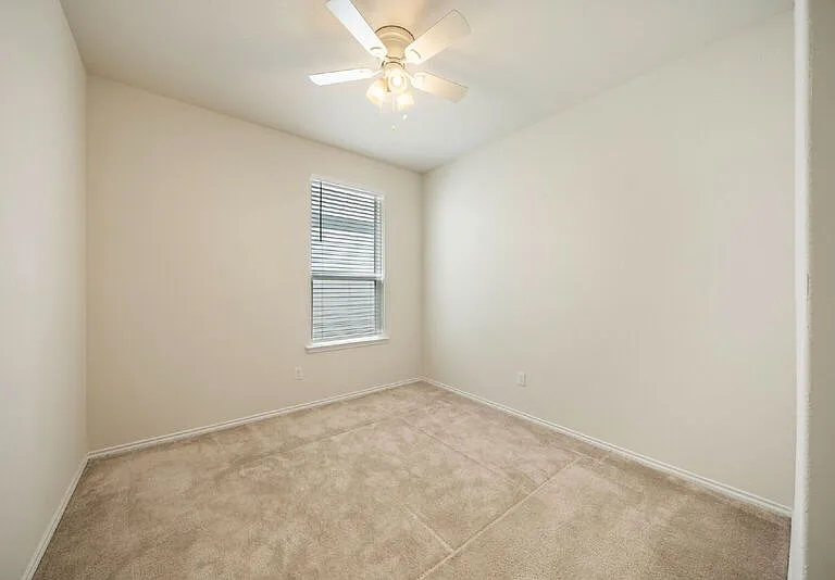 27627 Sienna Crk — Photo 21
