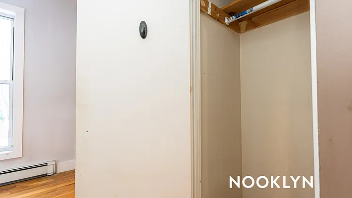 Rented by Nooklyn NYC LLC | media 22