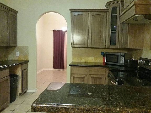 4th image of 321 Lake Carnegie Ct