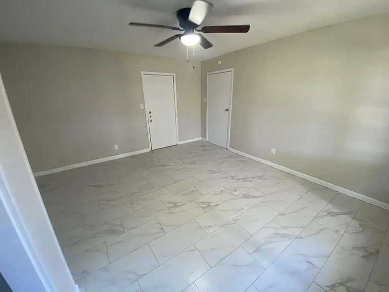 3029 Nita St — Photo 6