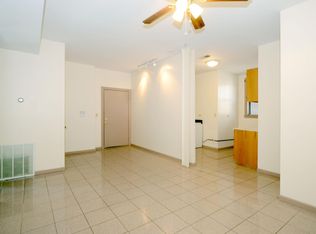952 W Windsor Ave APT 3E, Chicago, IL 60640