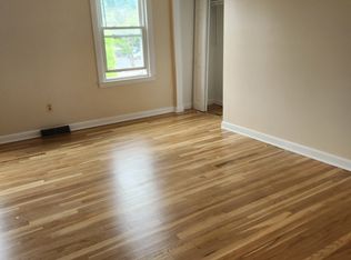 104 N Main St #2R, Mansfield, MA 02048