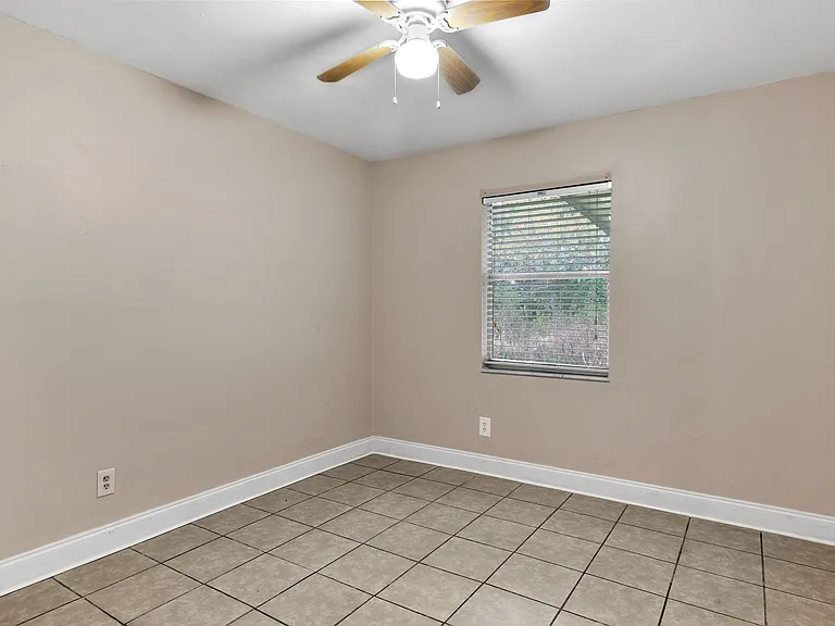 2121 S San Gully Rd #16 — Photo 11