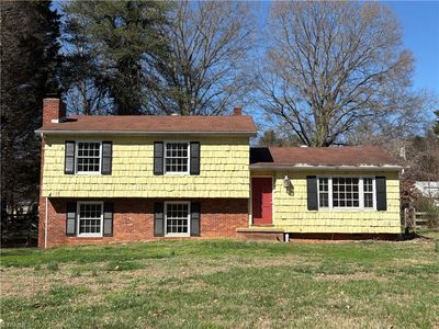 2161 Sallies Ln, Winston Salem, NC, 27106