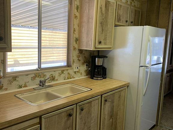 3rd image of 11901 Sierra Way Space 7
