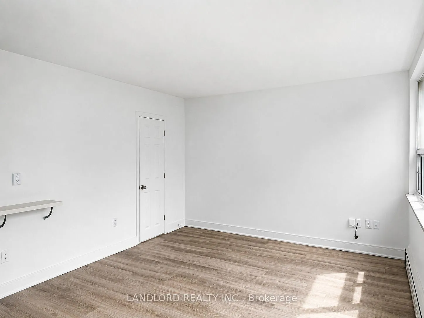 2 bed, $2,595 — Photo 4