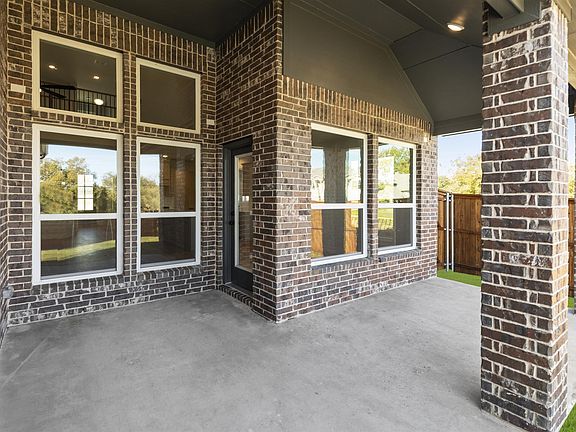 4th image of 12810 Meadow Glen Trl