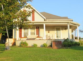 864 Mount Carmel Rd, Flemingsburg, KY 41041