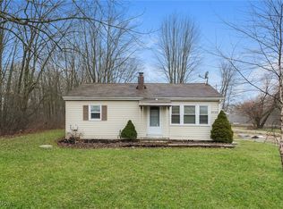 9720 Root Rd, Columbia Station, OH 44028