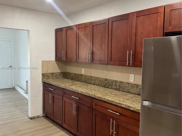 344 SW 80th Ave, Miami, FL 33144