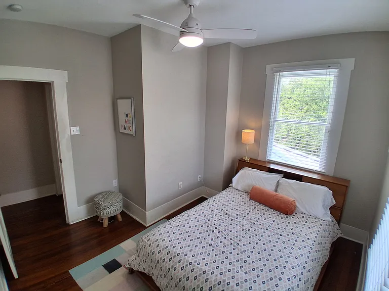 619 Cedar St — Photo 23