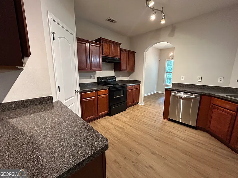 6533 Silk Tree Pte — Photo 9