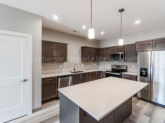 3rd image of 1717 N Manifold Ln #1717