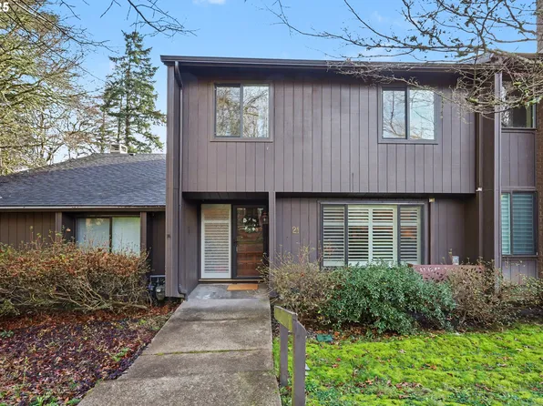 21 Westbrook Way, Eugene, OR 97405